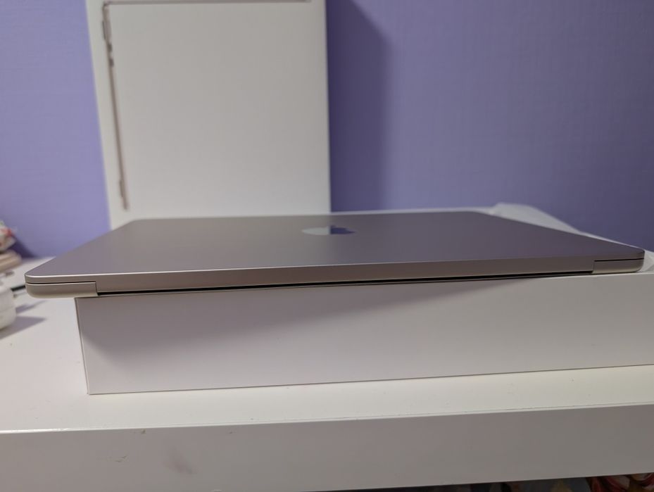 MacBook Air 13.6" M2 8 256 A2681