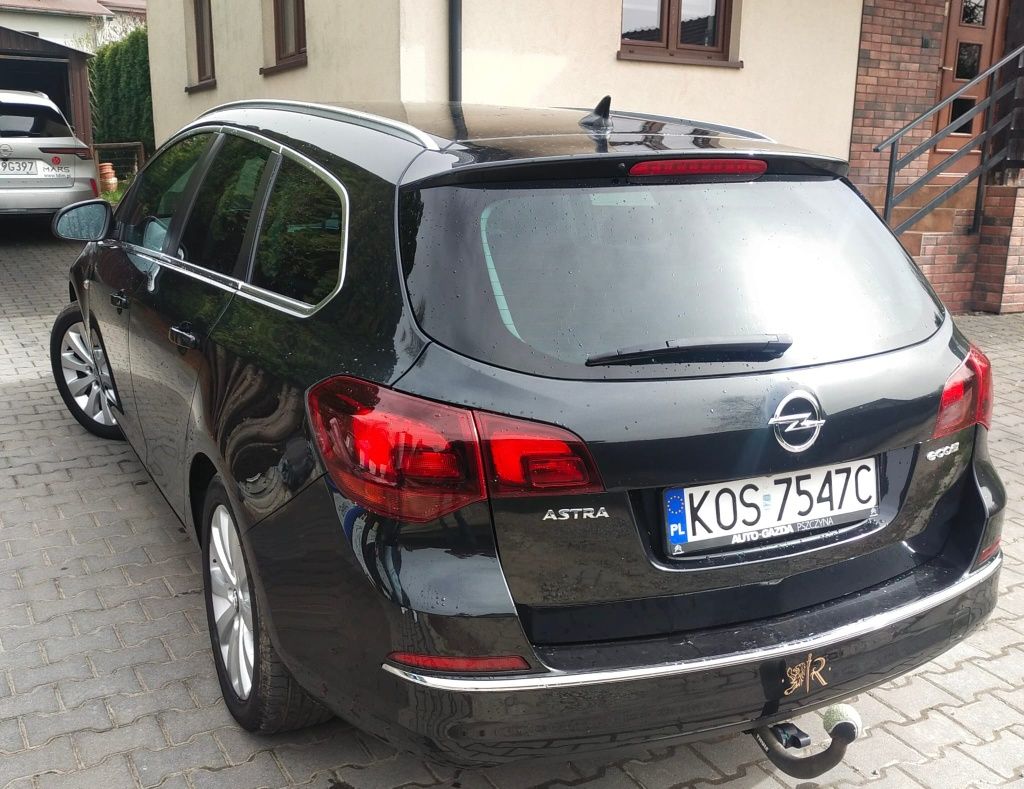 Opel Astra 1.6 CDTI bezwypadkowe