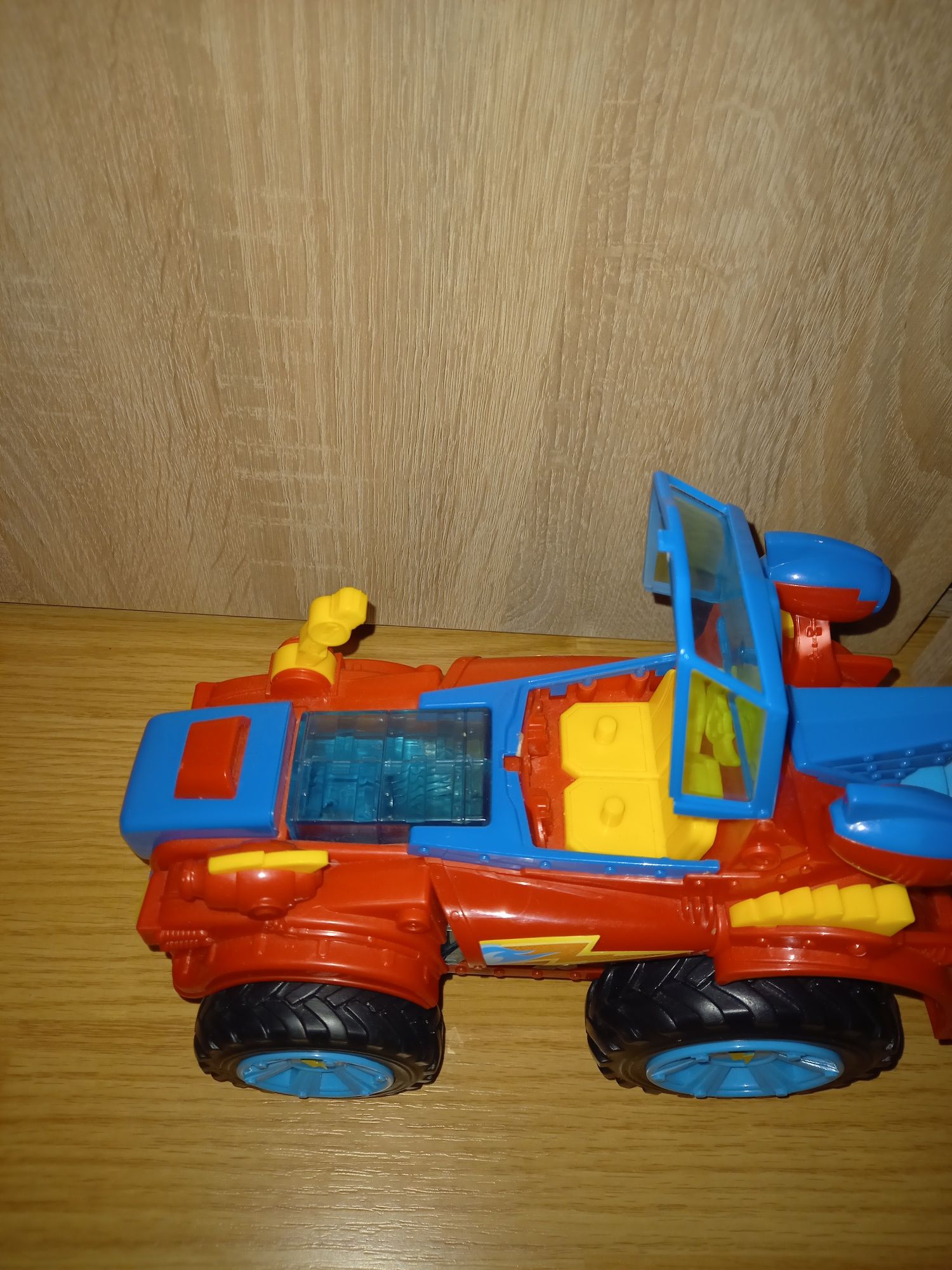 Super Zings Monster Roller Auto
