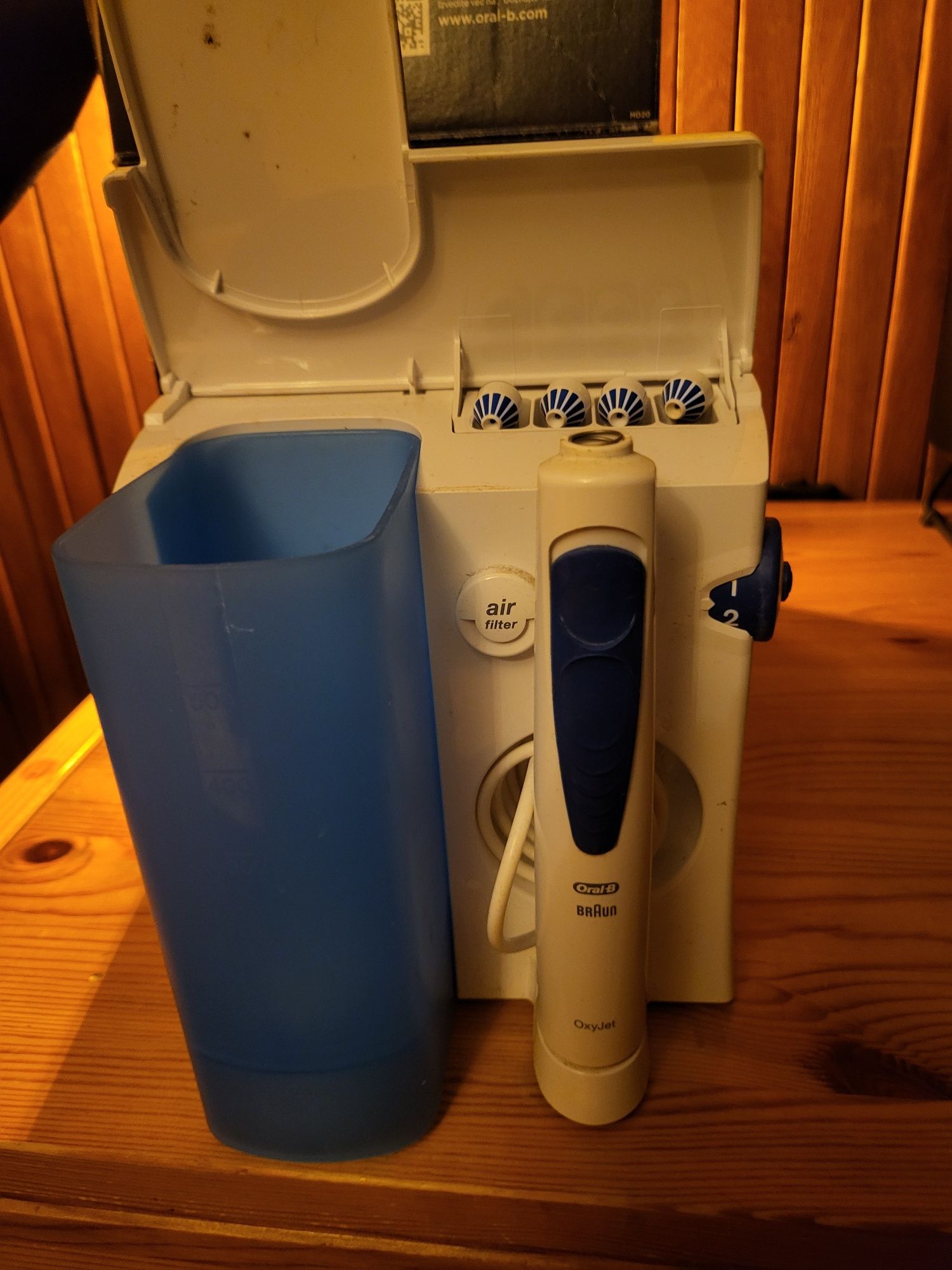 Irygator dentystyczny Oral-B Oral Health Center