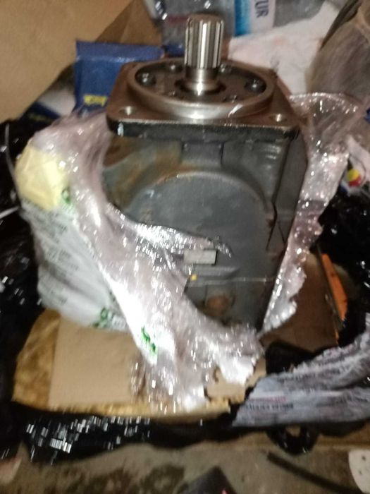 Pompa Hydrauliczna TOSHIBA MACHINE PVC80RS02