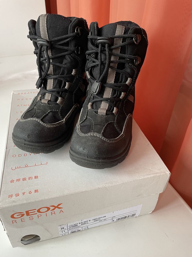 Зимние сапоги/ботинки  Geox J Clady 29р.