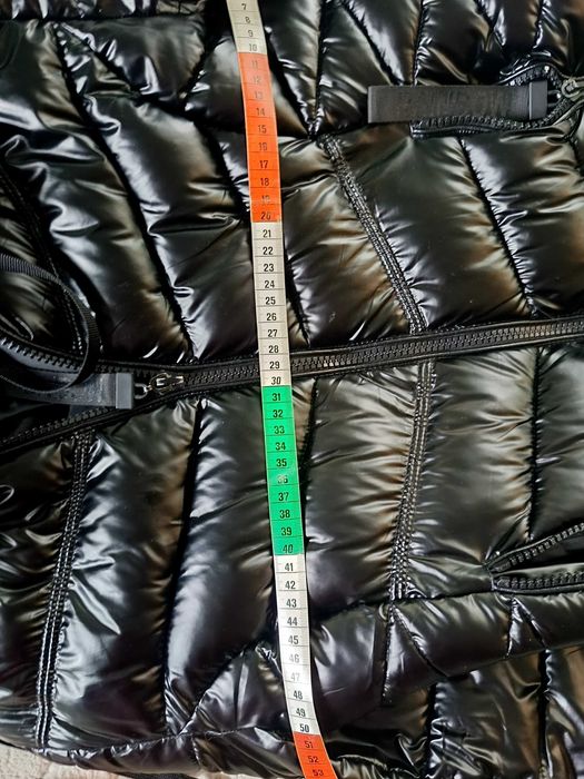 Płaszcz damski zimowy czarny polysk