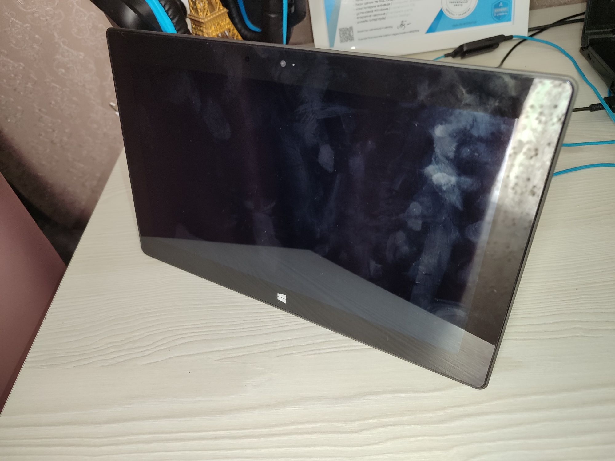 Microsoft surface RT 64 gb