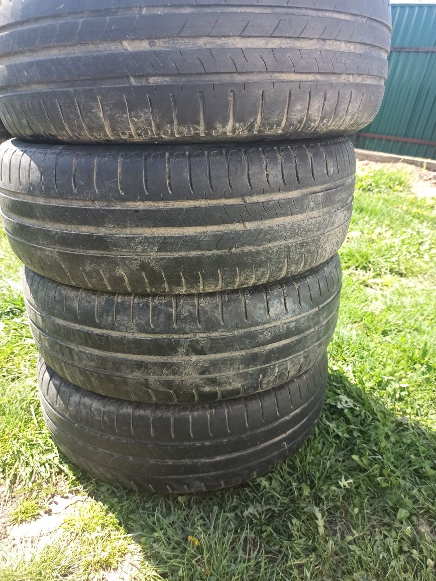 Резина літо Michelin 195/65 r15 пара 18р.і пара 13р. Комплект 4шт.