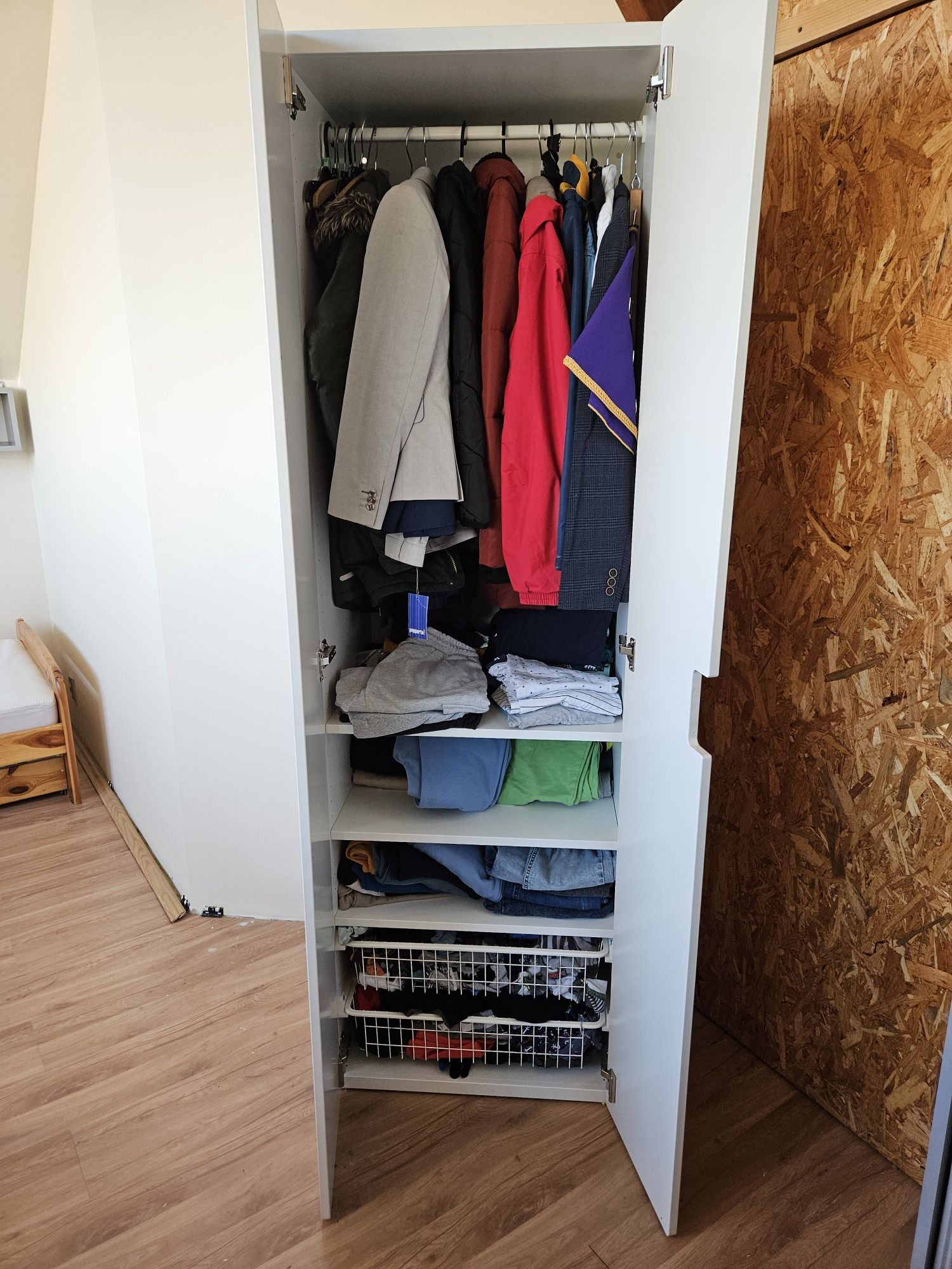 Szafa ikea z kolekcji Stuva