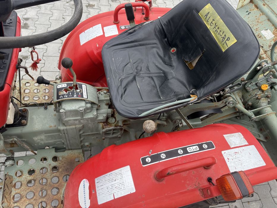 Японський,  трактор Yanmar YM1510