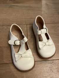 Buty dzieciece pantofle dla dziewczynki