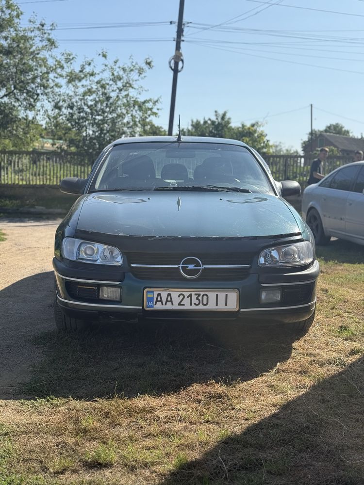Opel omega B 2.5