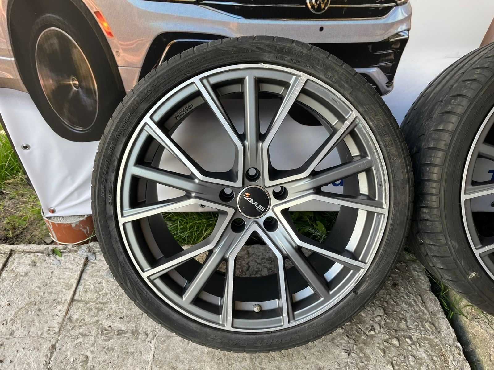 Титанові дискі Audi A4 B9 A5 8.5jx19h2 5/11266.6 ET30 kba52262 R19