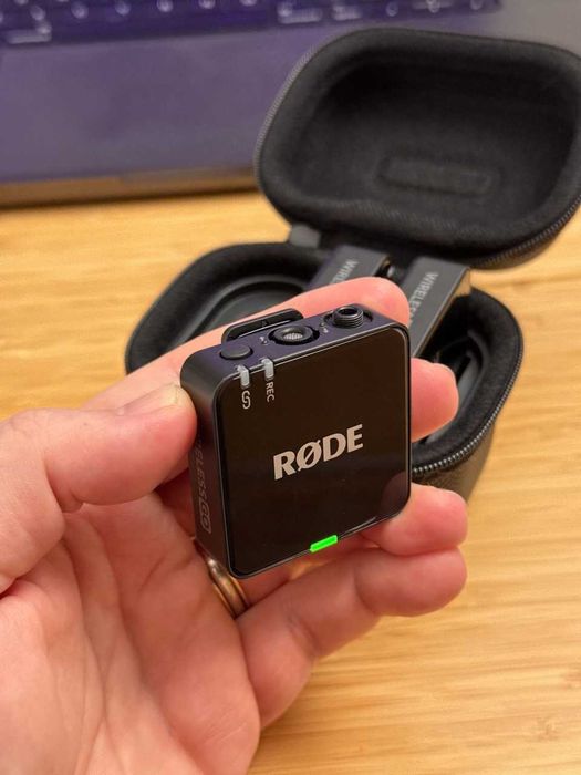 Microfones sem fio RØDE Wireless GO (Gen 3) + Charge Case+ novos
