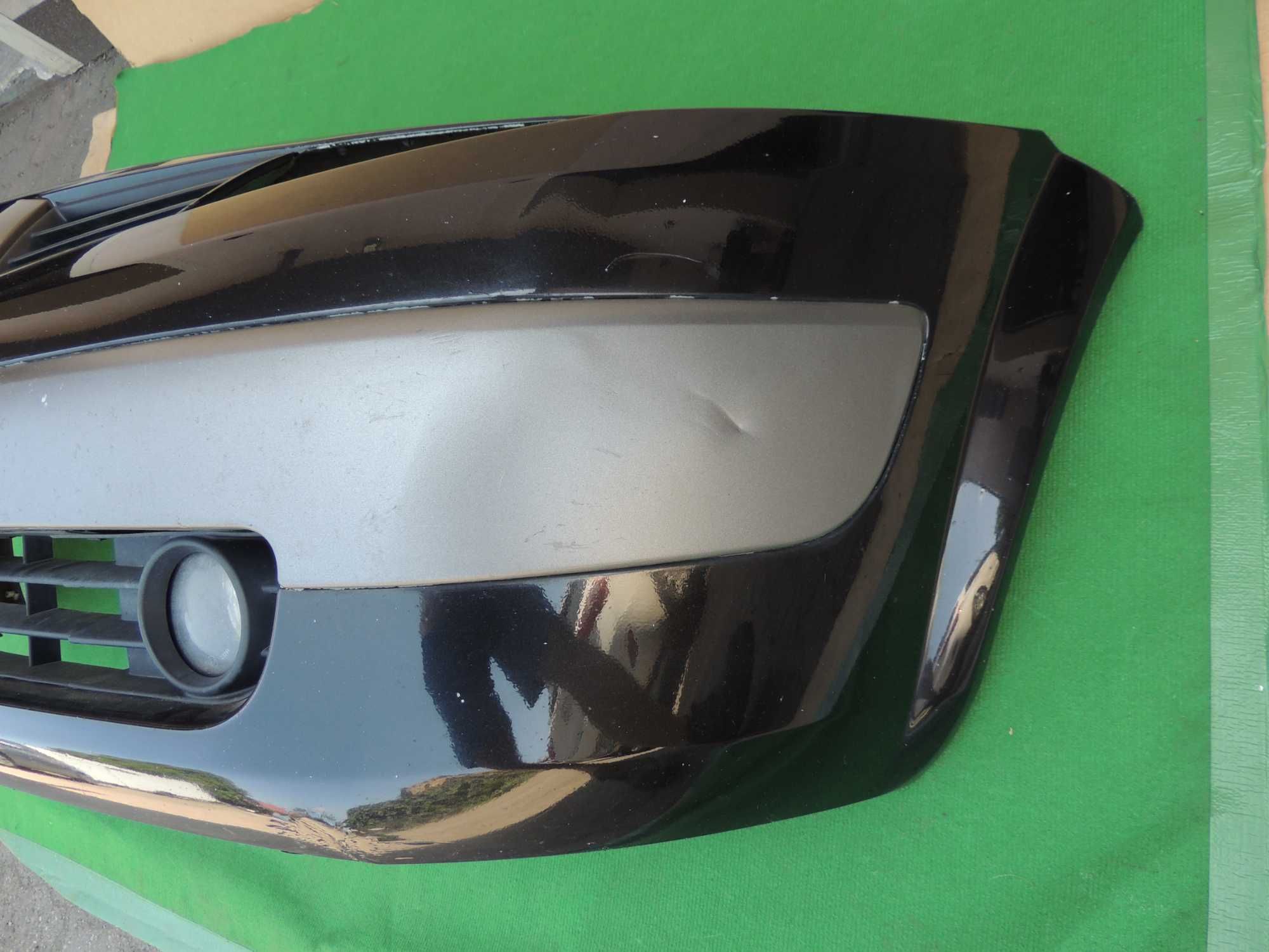 Zderzak przód przedni Renault Megane 2 II 03,04,05,06 NV676 CZARNY
