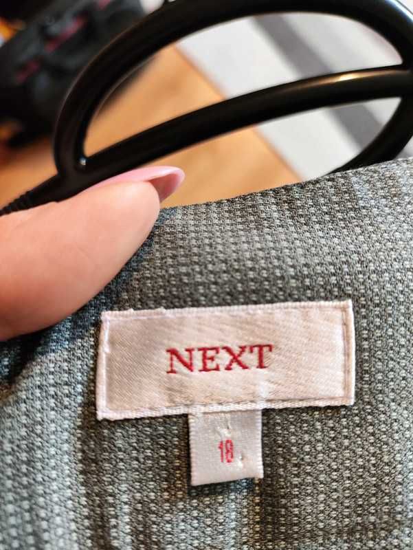 Materiałowe spodnie w drobną kratkę plus size Next