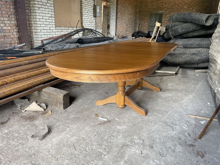 Стіл розкладний з масиву дуба + стільці 10шт