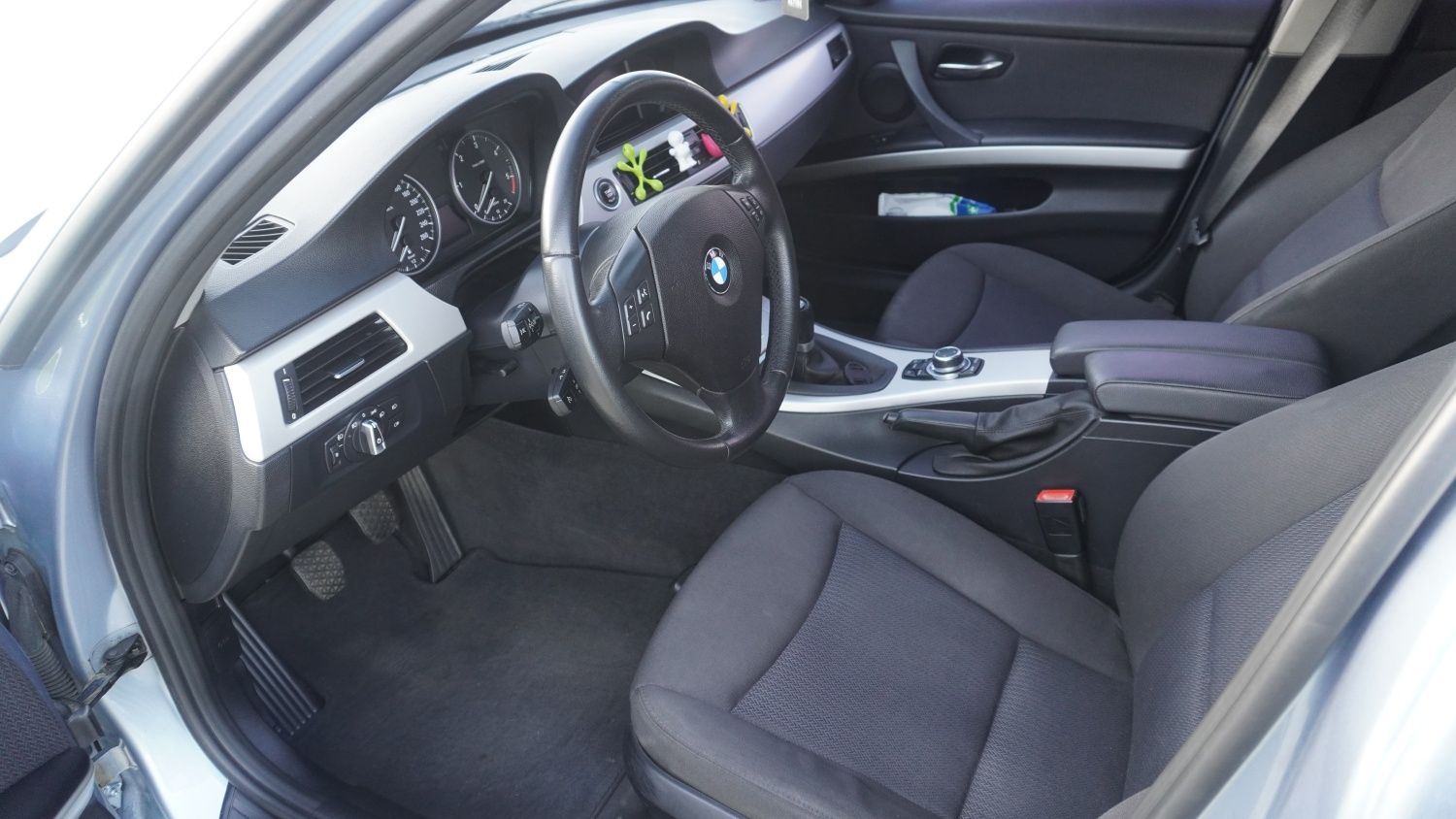 BMW E91 2010рік 2.0 дизель