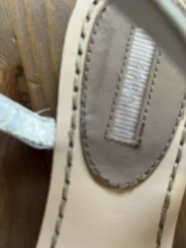 Sandały sandałki Zara 38 skórzane kokarda
