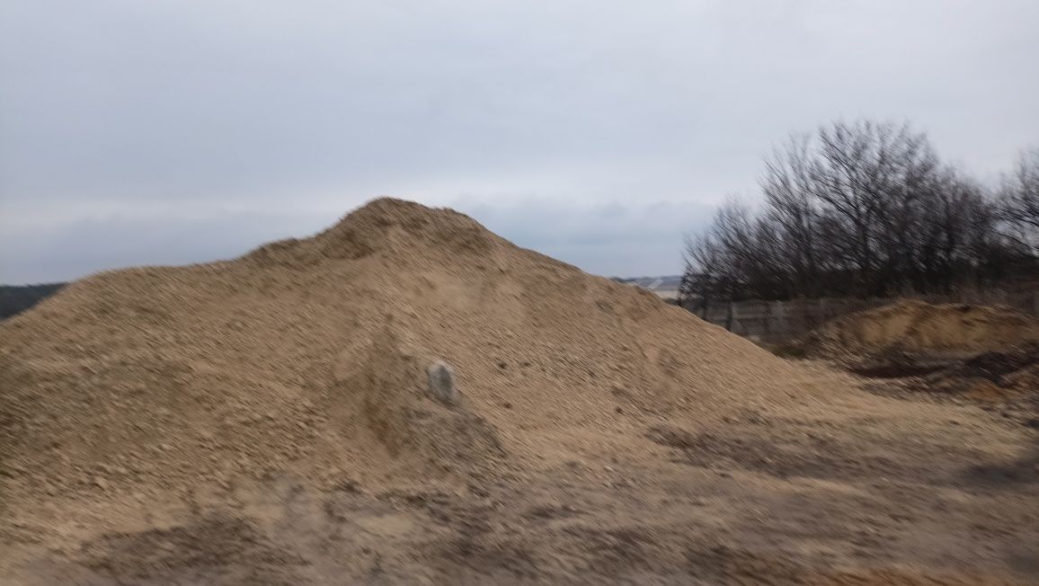 Sprzedam materiały sypkie