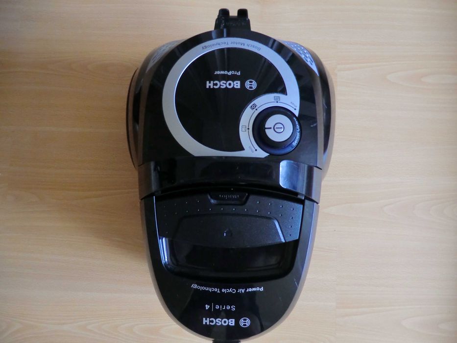 Пылесос BOSCH BGS2POW1 Оригинал