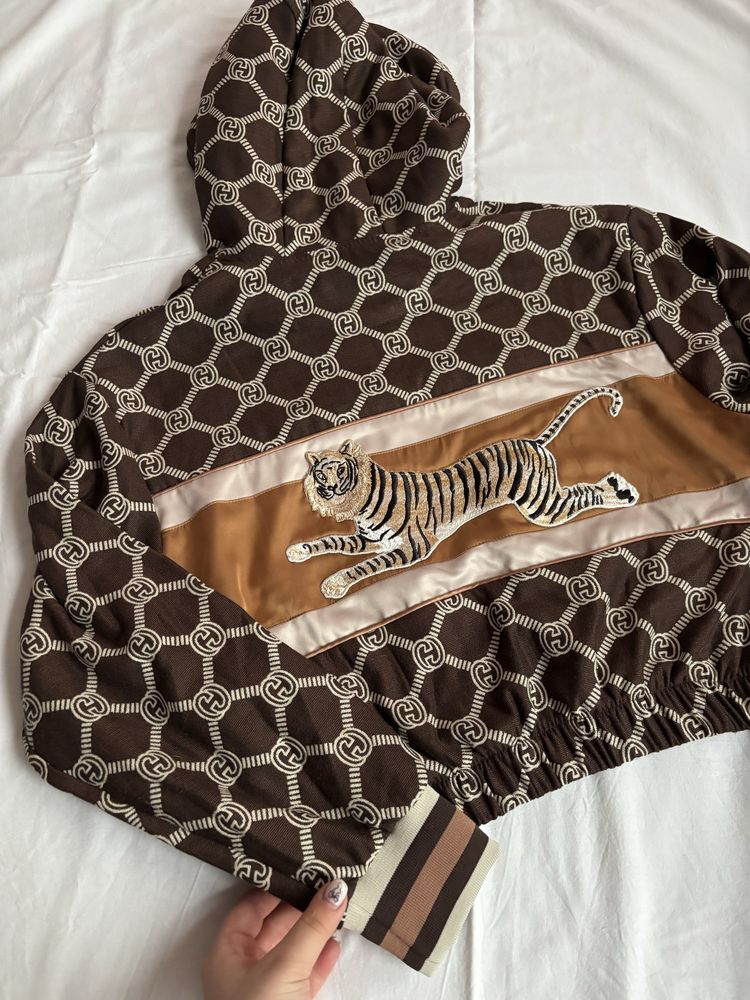 komplet na lato krótka bluza + spodenki NOWY
