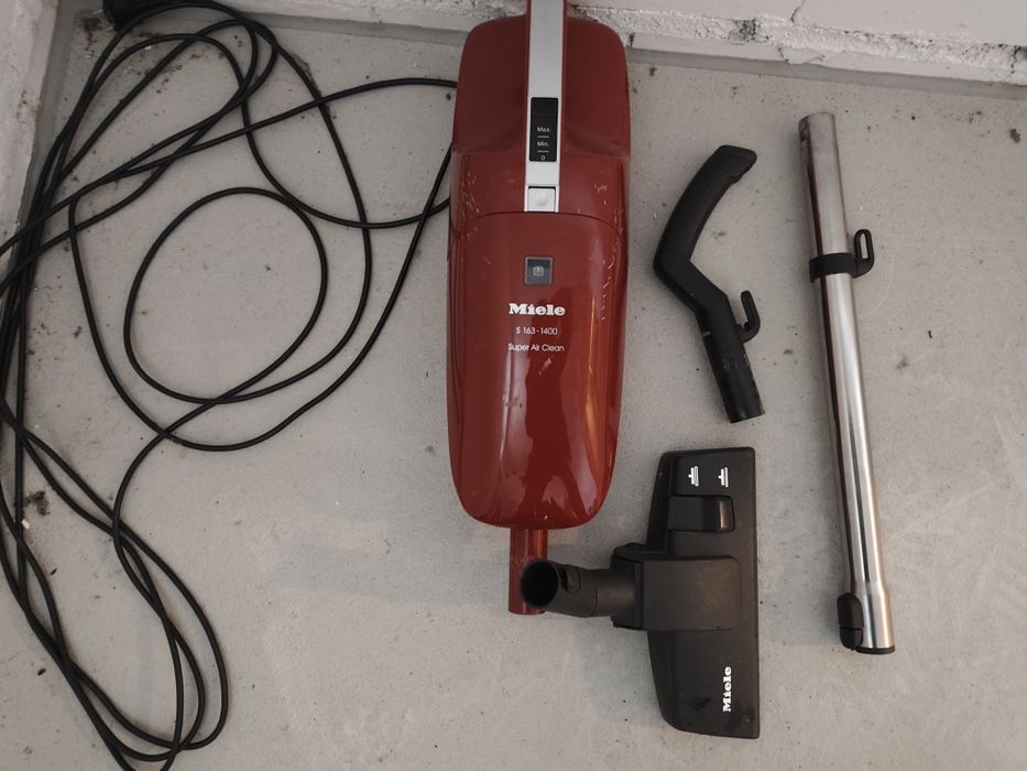 Odkurzacz Miele ręczny, mobilny