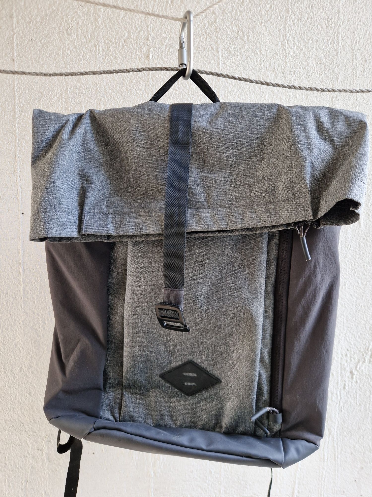 Quechua NH Escape 500 Rolltop 23L