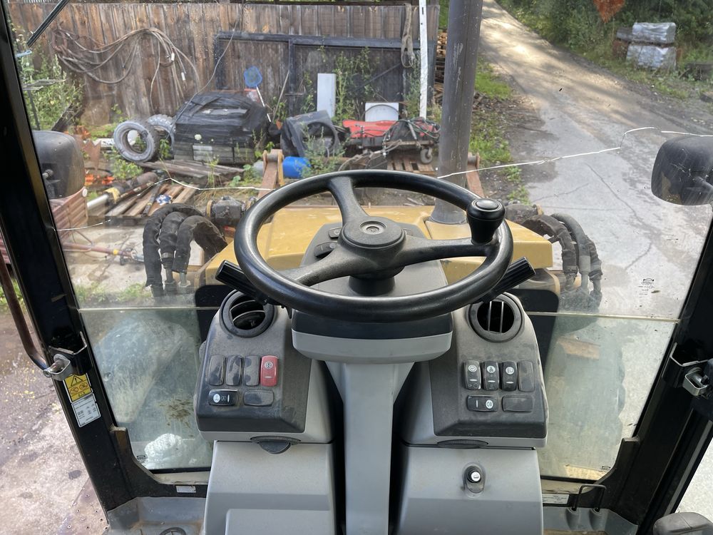 Koparka ładowarka CAT 432F