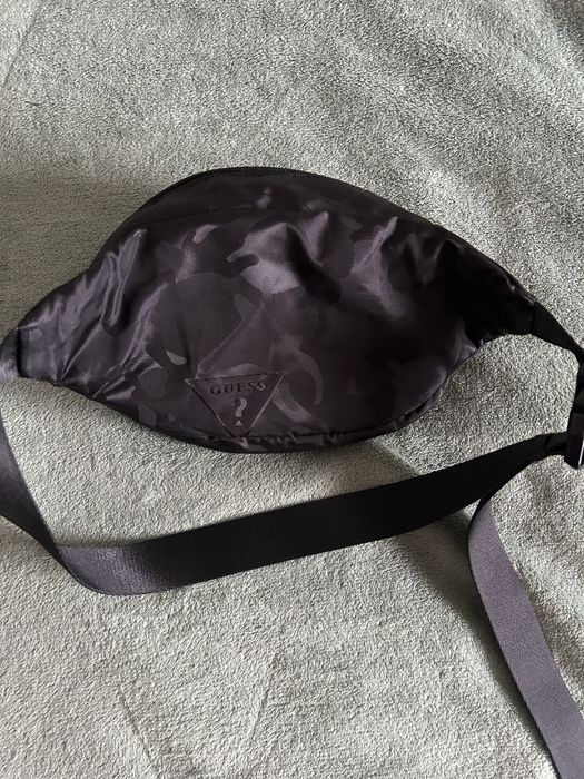 Guess Нейлонова сумка  на пояс бананка