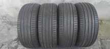 255/45r19  Pirelli Scorpion
