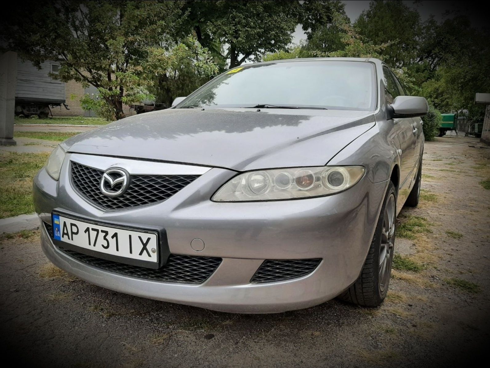 МЕНЯЮ  Mazda 6 2002 на  Микроавтобус / Комнату / Времянку