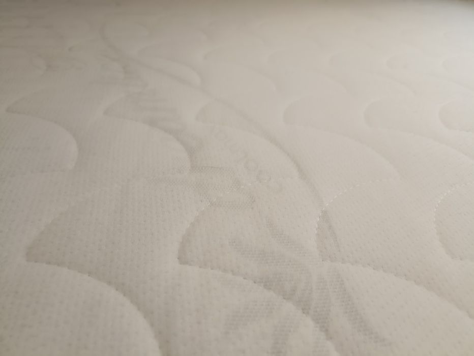 Colchão viscoelástico 1,4x1,9