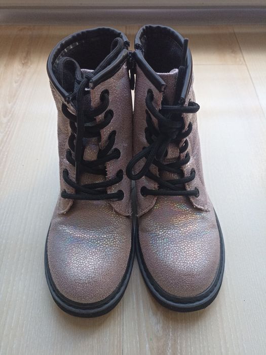 Buty dla dziewczynki
