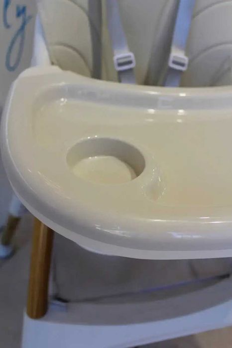 стульчик еко кожа для кормления отсек для игрушек стул белый