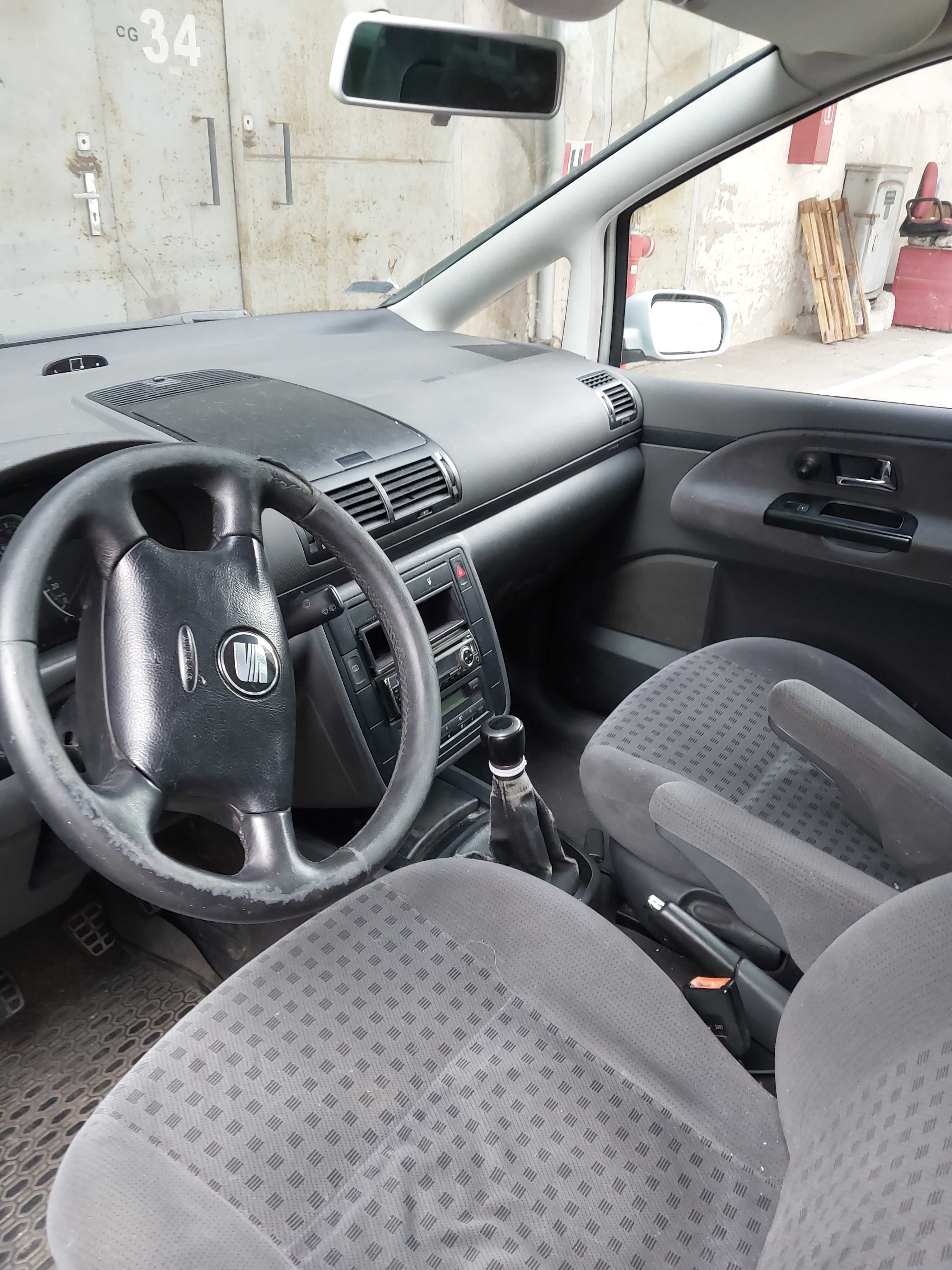 Syndyka sprzeda Seat Alhambra 1.9 TDi 2003rok