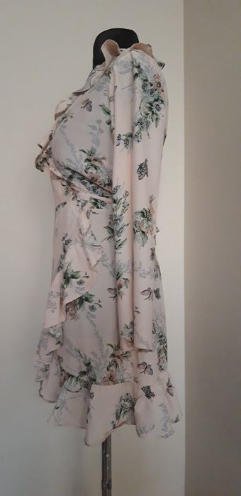 Śliczna kopertowa sukienka 38 M