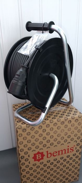 Подовжувач на котушці садовий Bemis удлинитель на катушке 20-50м.