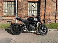 Triumph Trident salon PL, ASO, dodatki.