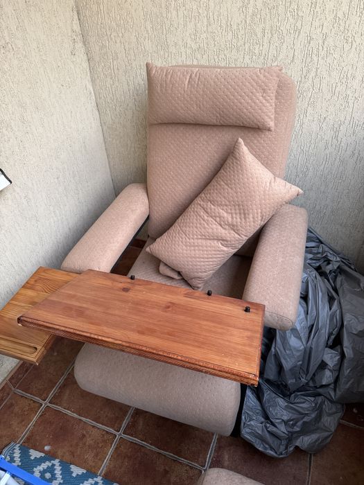 Fotel komputerowy z pufą balkonowy salonowy pokojowy