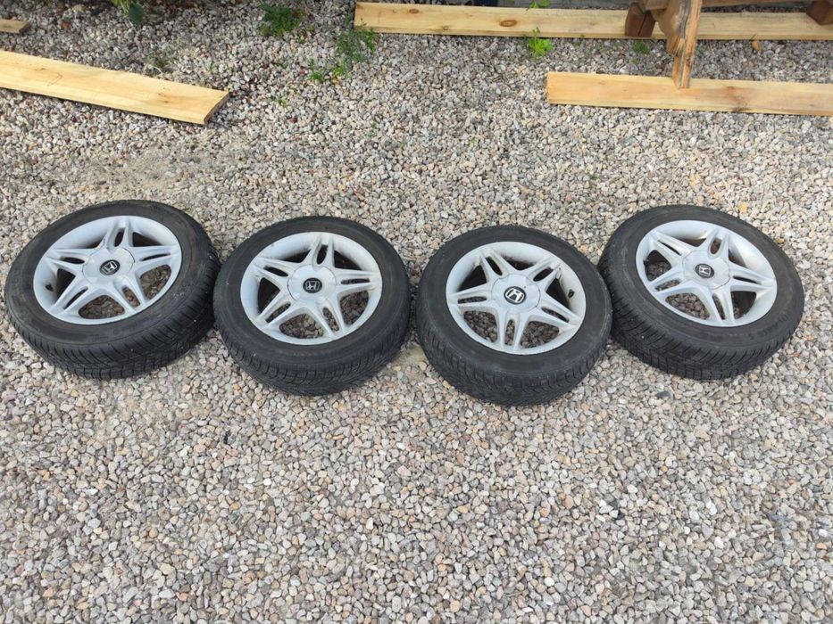 Koła 16" 4x114,3 opony zimowe 205/55/16