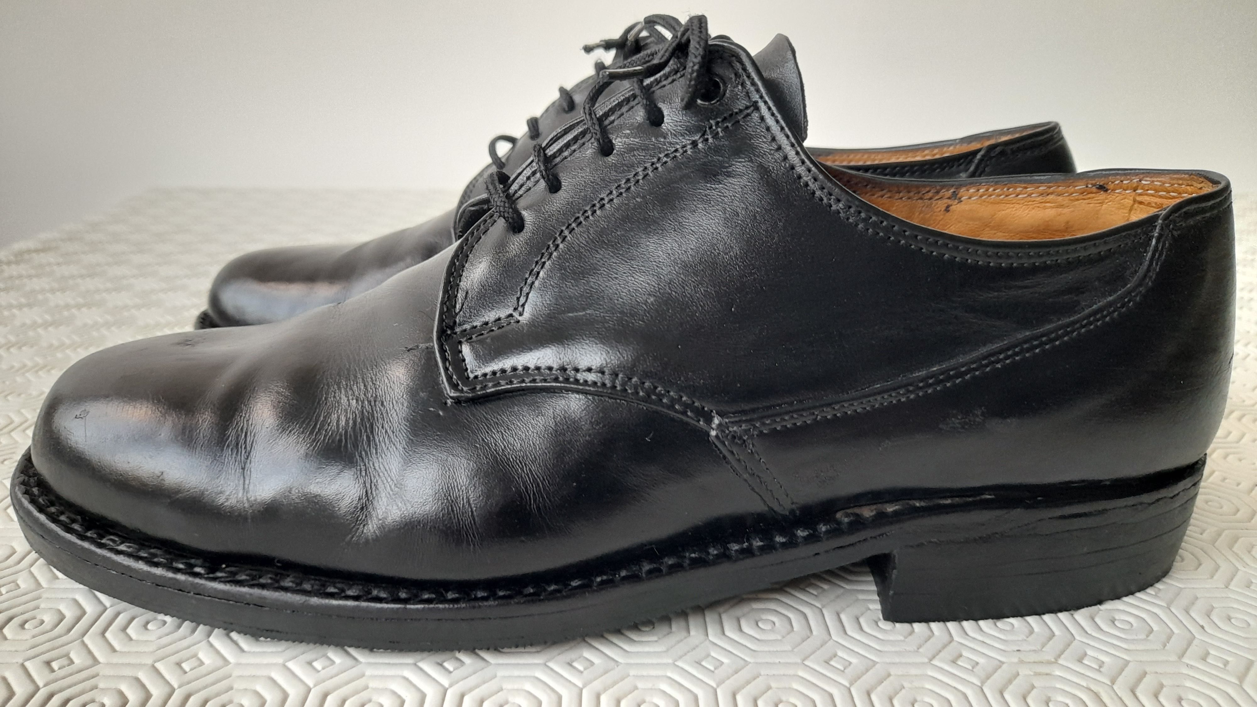 Sapatos Clássicos de Luxo em Couro 43 - Handmade / Savile Row