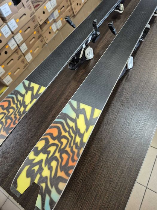 Narty Salomon ADDIKT PRO 76 156cm N-244