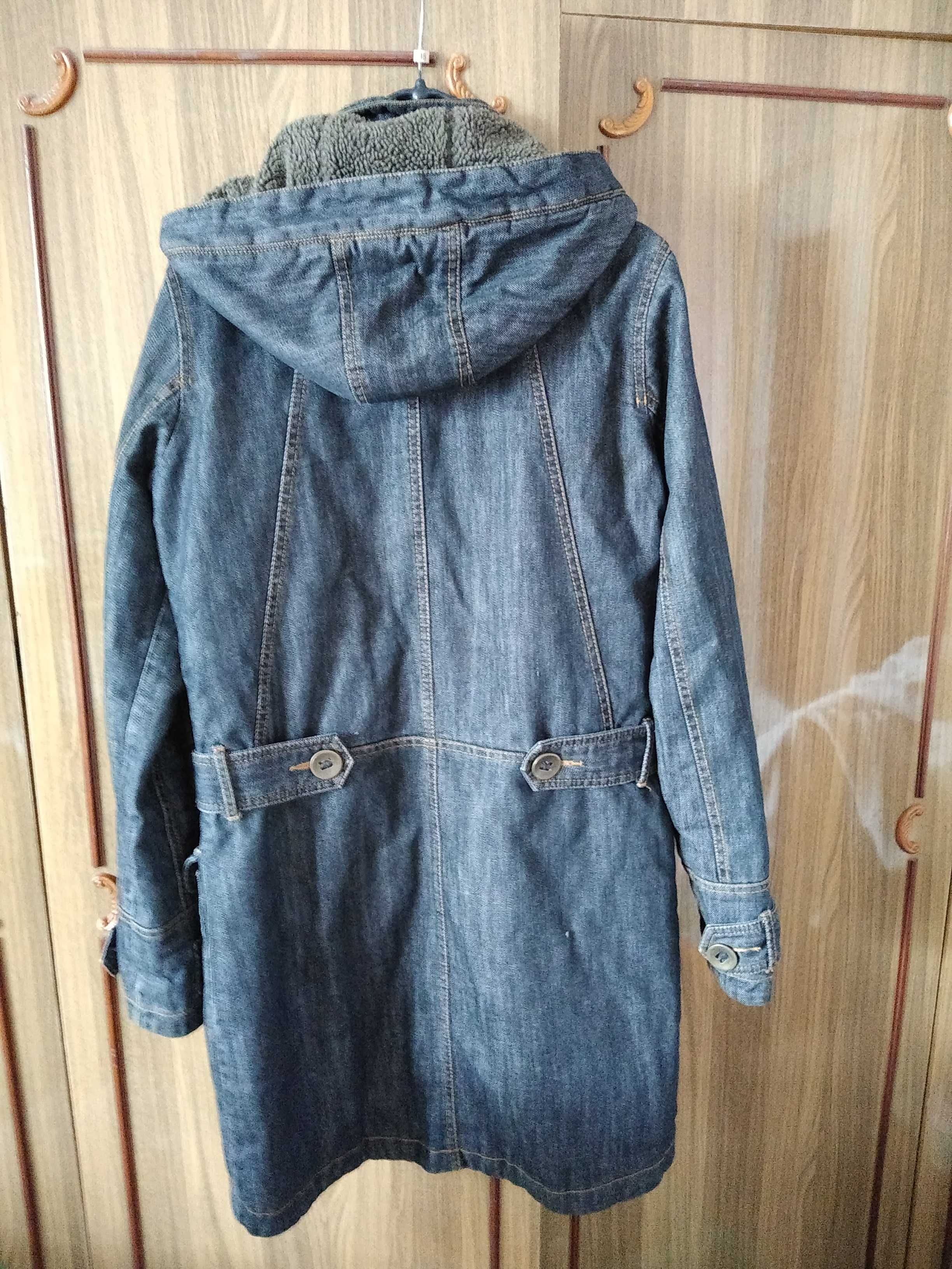 Куртка женская джинсовая