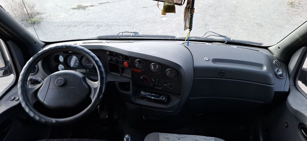 Продам мікроавтобус Iveco daily пасажир