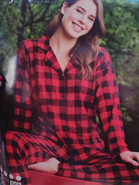 Жіноча піжамка Клітинка