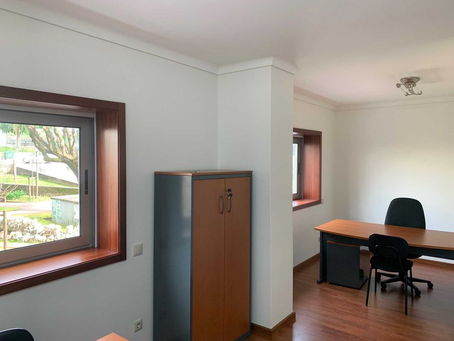 Escritório em Vale de Cambra