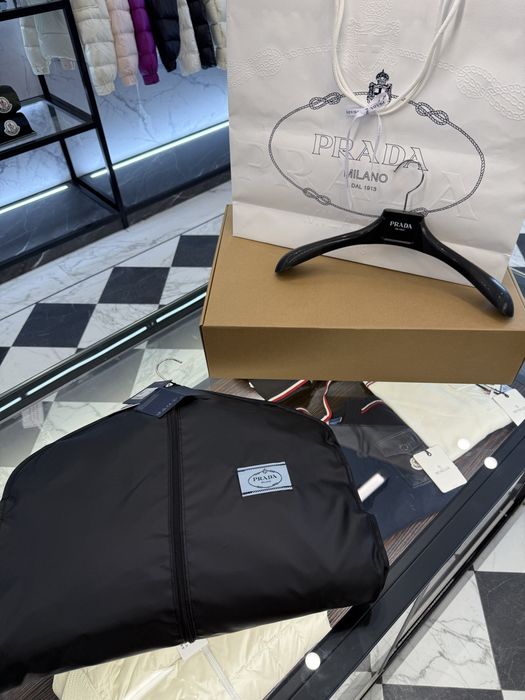 Пуховик Прада Prada жіночий натуральний качиний пух