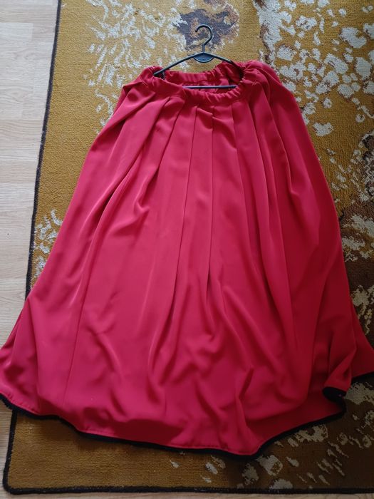 Spódnica długa góralska na gumce czerwona nowa strój regionalny chór