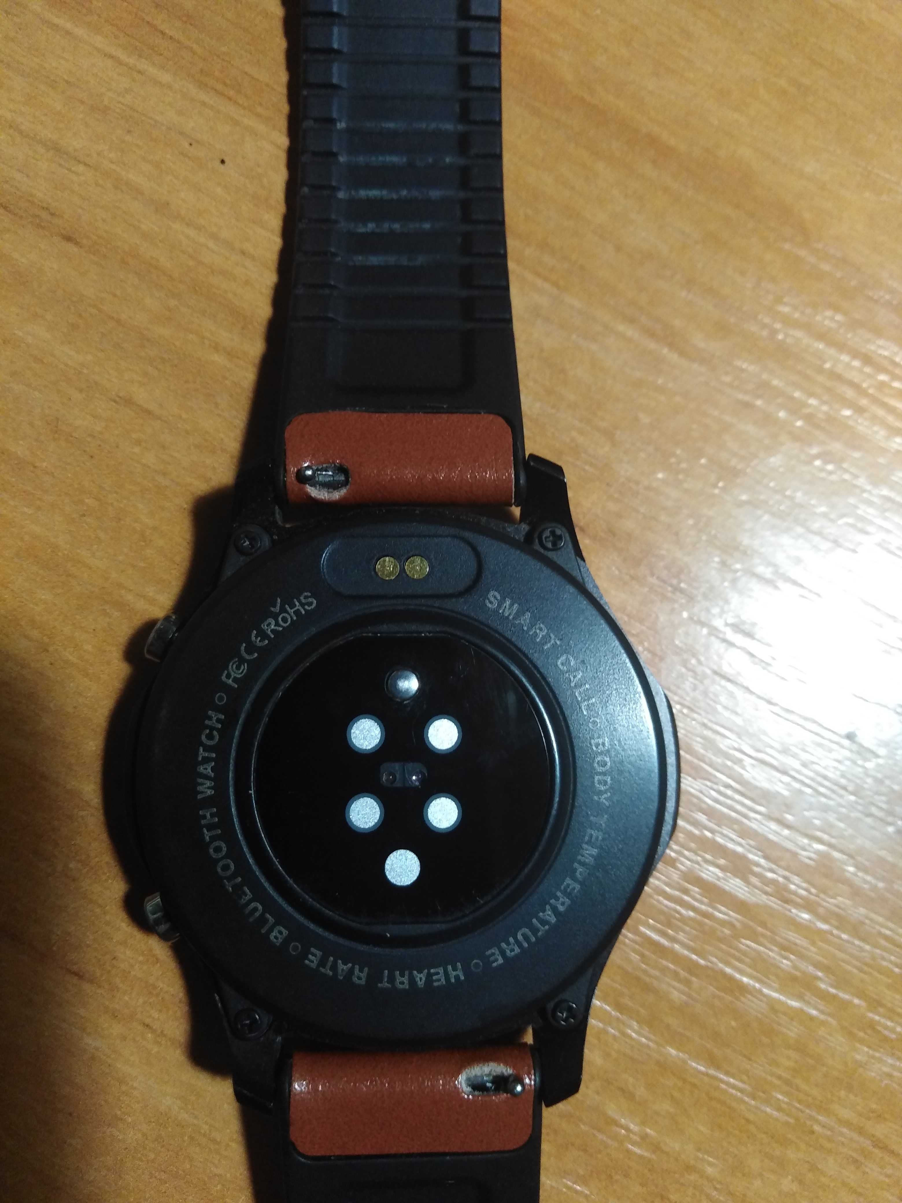 Продам Смарт часы MV60.