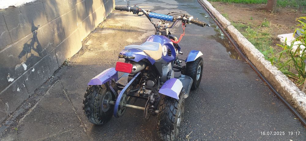 Квадрацикл бензиновий дитячий  Mercedes ATV49-2