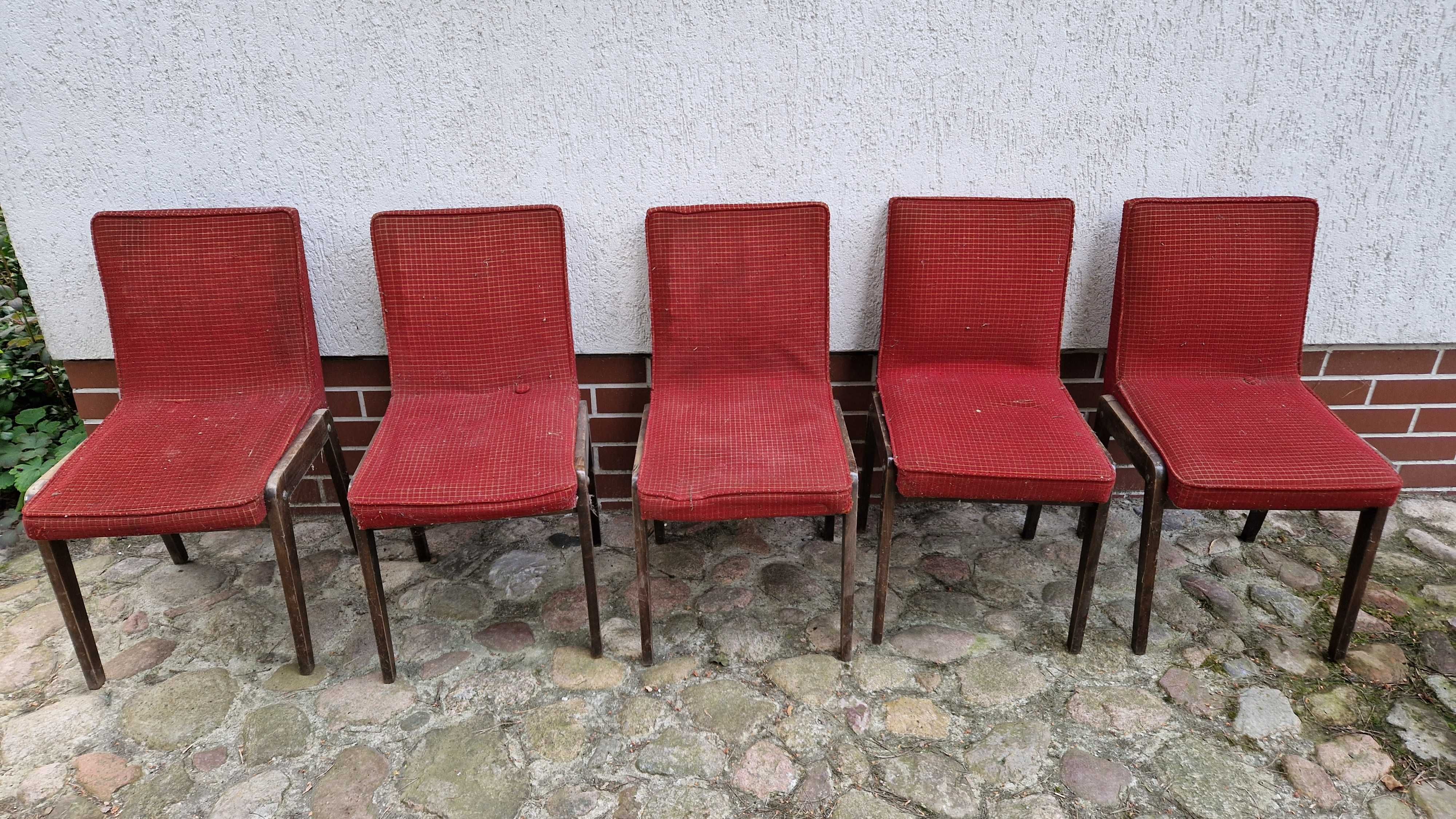 Stare krzesła z okresu PRL