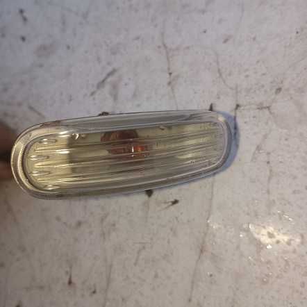 fiat grande punto multipla doblo stila lampa kierunkowskaz boczny